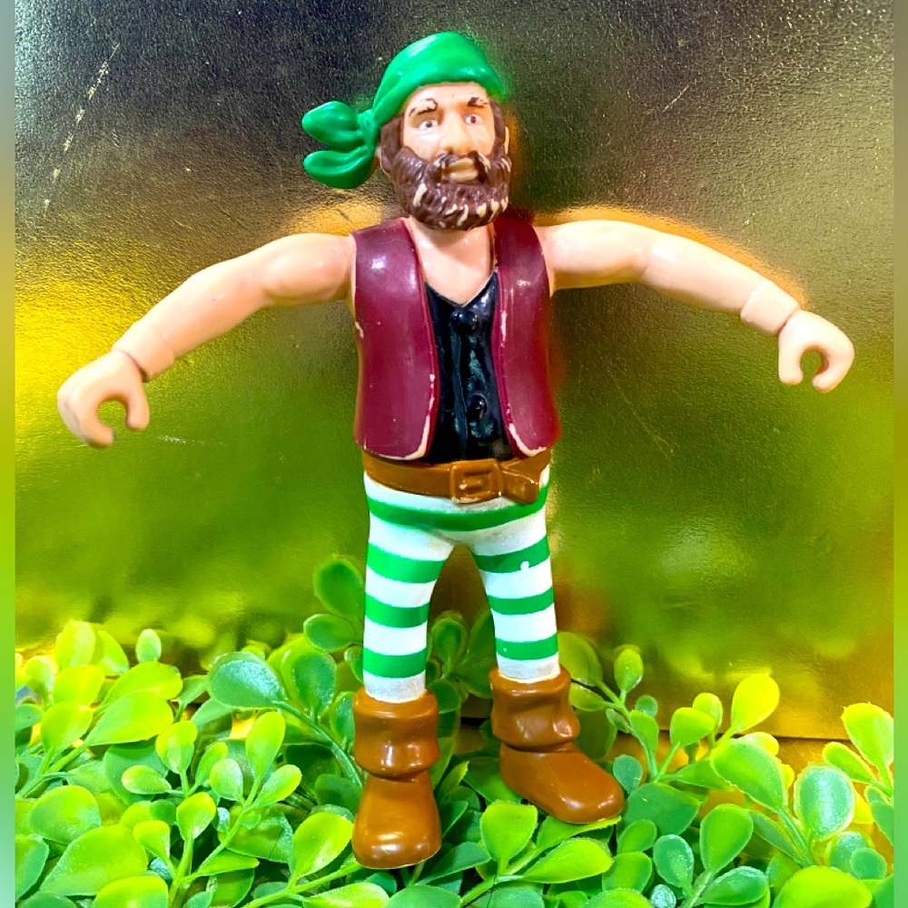 WHERE’S WALDO ? PIRATE VINTAGE 1991 COLLECTIBLE BENDABLE FIGURE MATTEL 5”